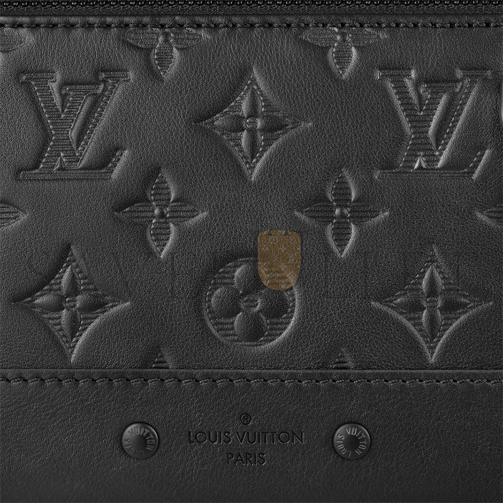 LOUIS VUITTON MASTER RACER SLINGBAG M46107 (42*24*12cm)